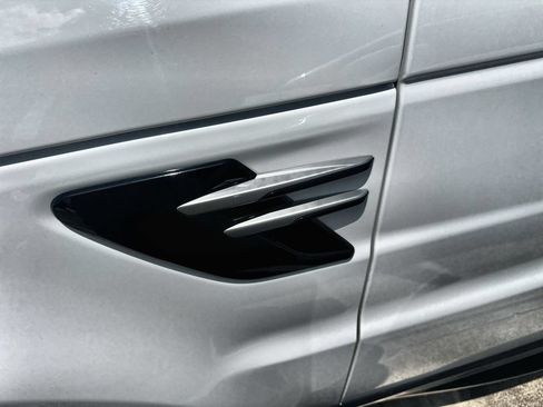 Used 2019 Land Rover Range Rover Sport HSE AWD/4WD image 4