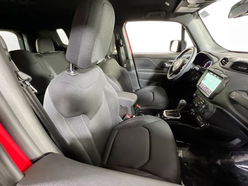 Used 2022 Jeep Renegade Altitude w/ Convenience Group image 27