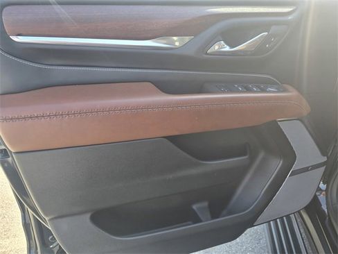 Used 2024 GMC Yukon Denali Ultimate image 21