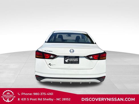 Certified 2022 Nissan Altima 2.5 S FWD image 5