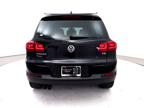 Used 2017 Volkswagen Tiguan Wolfsburg Edition FWD image 13