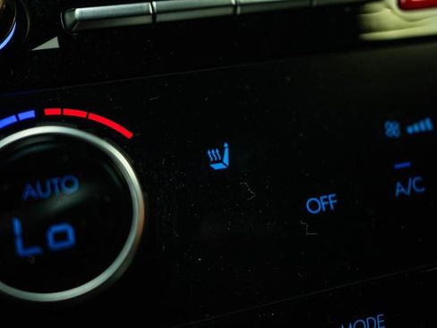 Used 2025 Hyundai Santa Fe SEL FWD image 24