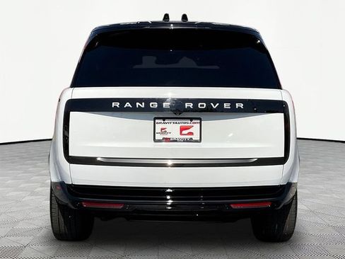 Used 2024 Land Rover Range Rover Long Wheelbase SE AWD/4WD image 6