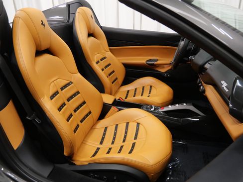 Used 2017 Ferrari 488 Spider RWD image 24