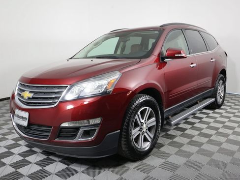 Used 2015 Chevrolet Traverse LT FWD image 5