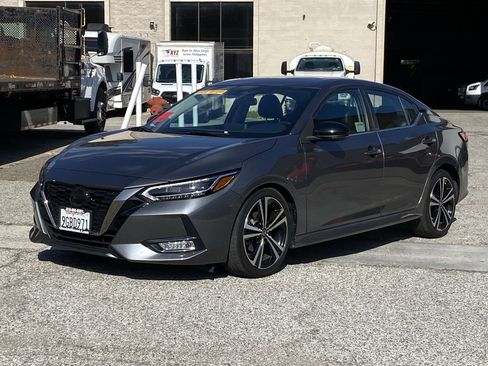 Certified 2023 Nissan Sentra SR w/ SR Premium Package FWD image 4