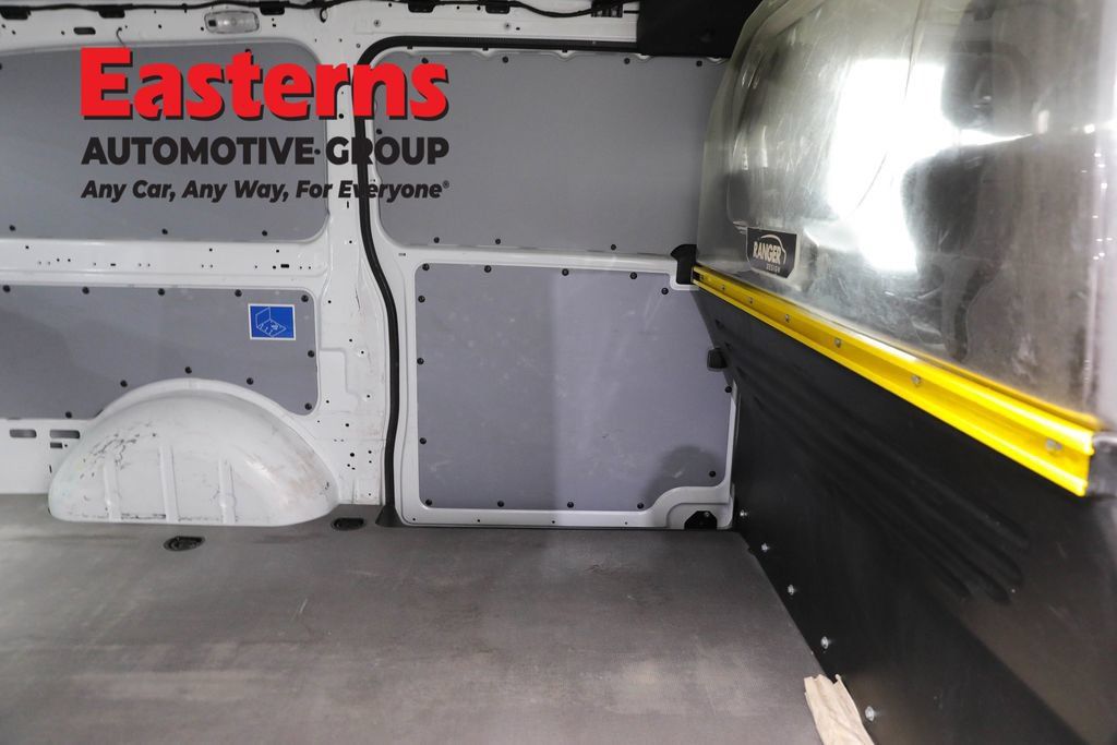 Used 2022 Mercedes-Benz Metris image 19