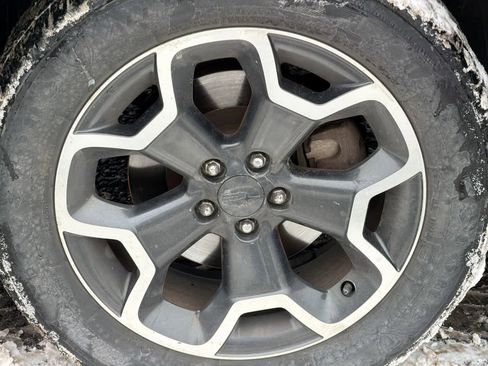 Used 2015 Subaru Crosstrek 2.0i Premium image 13