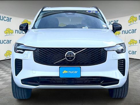 Used 2026 Volvo XC90 B6 Ultra w/ Protection Package Premier image 2