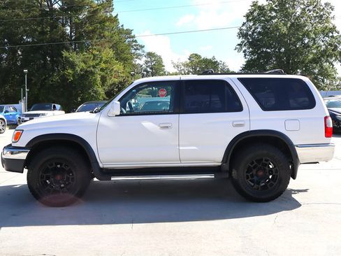 Used 1999 Toyota 4Runner SR5 w/ Upgrade Value Pkg 2 RWD image 4