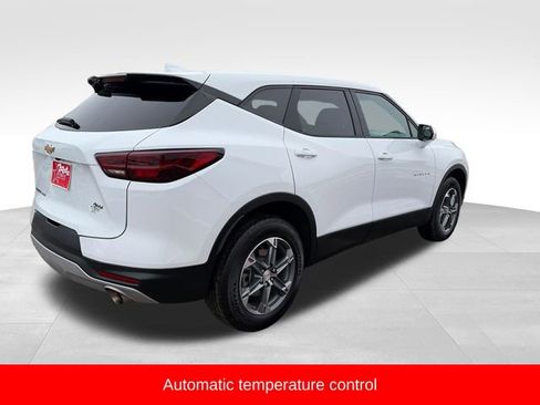 Used 2025 Chevrolet Blazer LT image 7