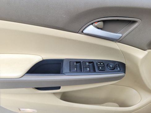 Used 2009 Honda Accord LX-P image 11