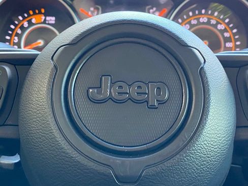 Used 2020 Jeep Wrangler Unlimited Sport S AWD/4WD image 18