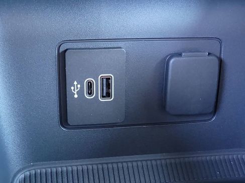 New 2026 Ford Explorer Active w/ Active Comfort Package image 14