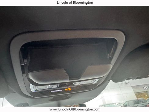 Certified 2025 Lincoln Aviator Black Label w/ Jet Appearance Package image 47