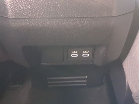 Used 2025 Toyota Tacoma TRD Sport RWD image 21