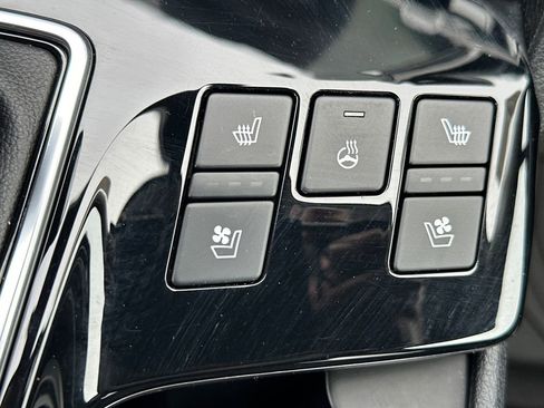 Certified 2023 Kia Sportage SX FWD image 30