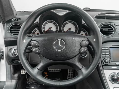Used 2005 Mercedes-Benz SL 55 AMG image 15