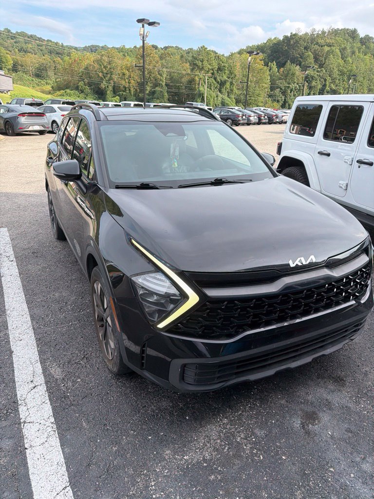 Used 2023 Kia Sportage X-Line w/ X-Line Premium Package AWD/4WD image 2