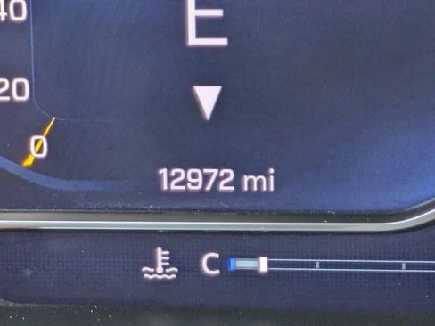 Used 2024 Chevrolet Silverado 1500 LT Trail Boss w/ Convenience Package II image 23