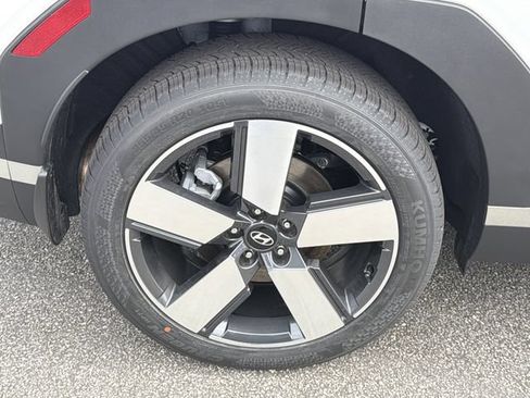 New 2026 Hyundai Santa Fe Limited FWD image 19
