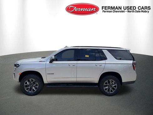 Used 2021 Chevrolet Tahoe Z71 w/ Luxury Package AWD/4WD image 11