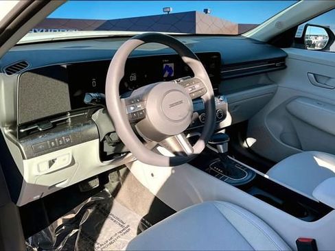 New 2026 Hyundai Kona SE FWD image 3