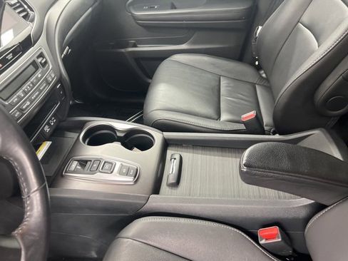 Used 2022 Honda Pilot Special Edition image 16