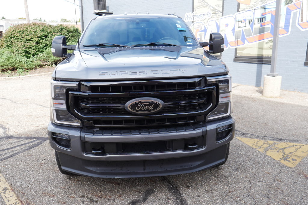 Used 2022 Ford F350 Lariat AWD/4WD image 2