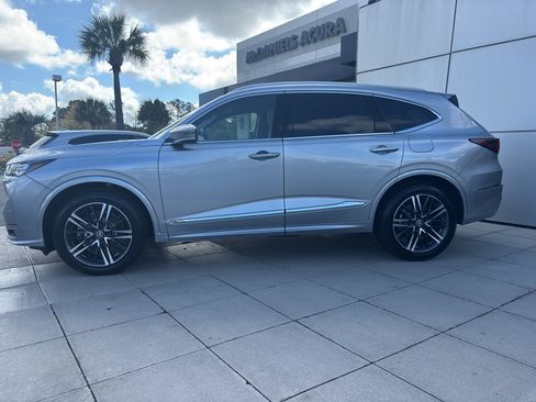 New 2026 Acura MDX SH-AWD w/ Advance Package image 3