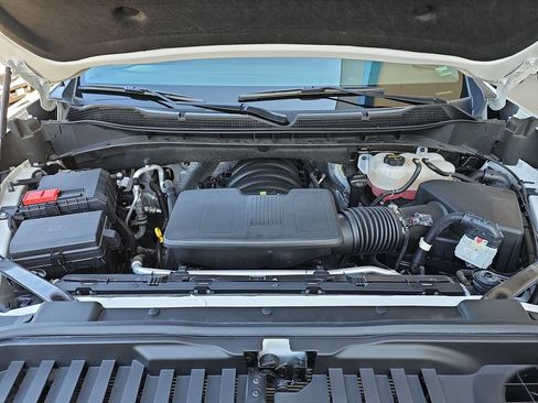 Certified 2024 Chevrolet Silverado 1500 LT Trail Boss w/ Convenience Package II AWD/4WD image 34