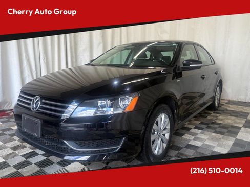 Used 2015 Volkswagen Passat 1.8T Wolfsburg Edition image 1