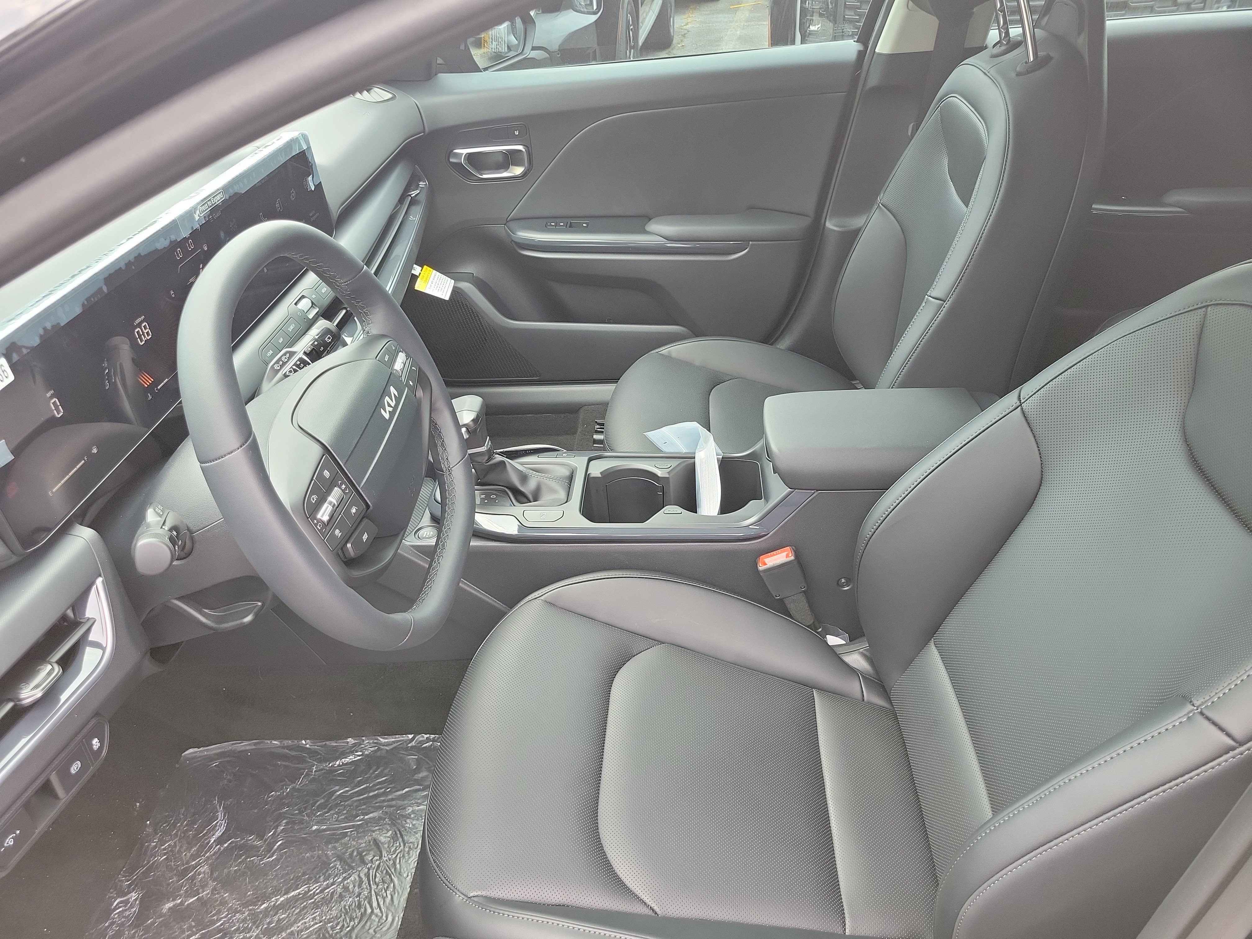 New 2026 Kia K4 EX FWD image 17