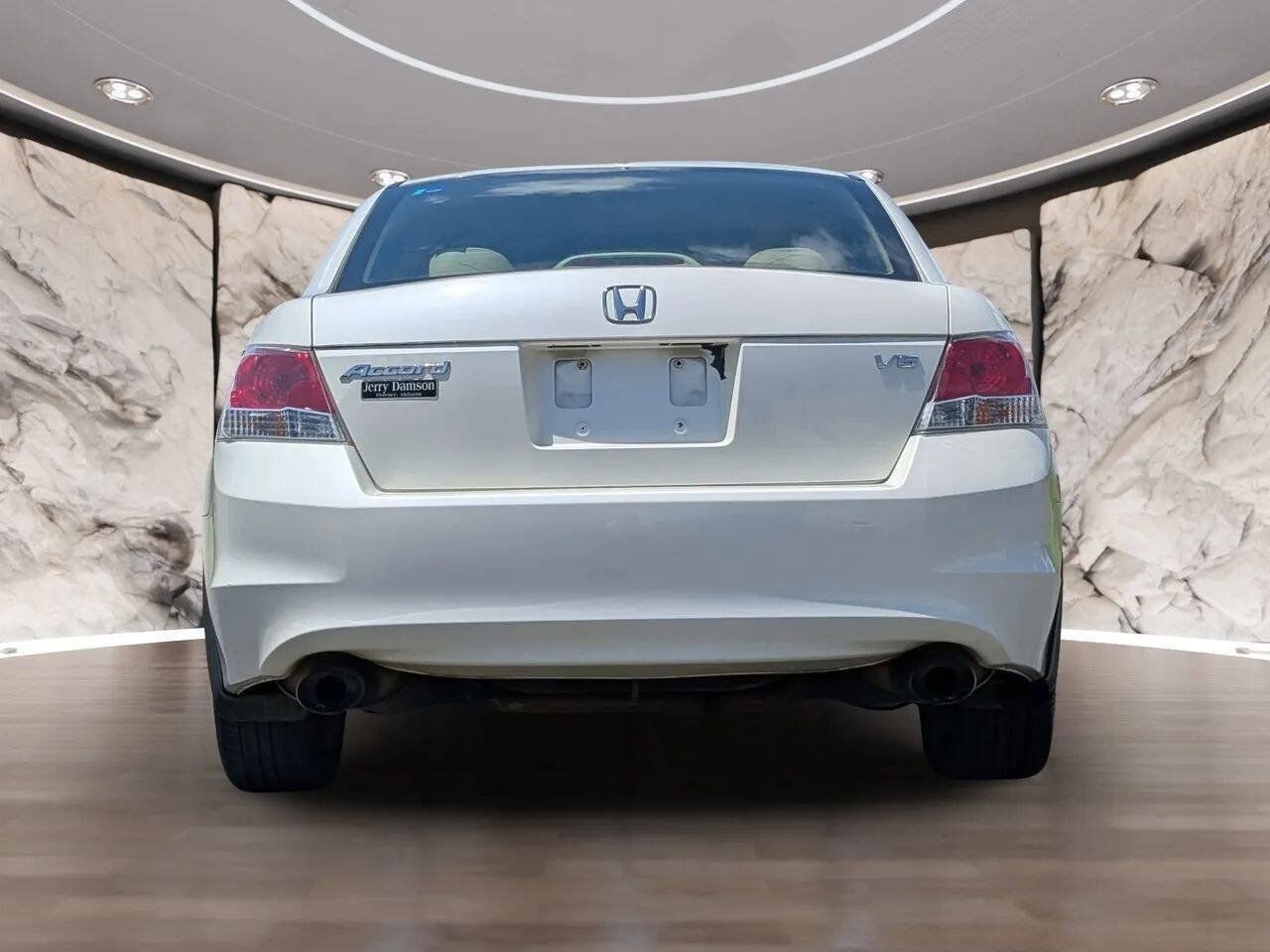 Used 2010 Honda Accord EX-L image 8