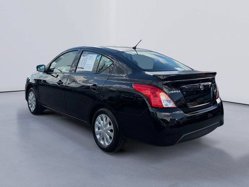 Used 2019 Nissan Versa S Plus FWD image 5