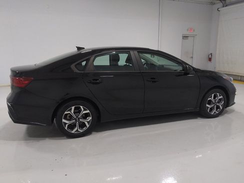 Used 2020 Kia Forte LXS FWD image 10
