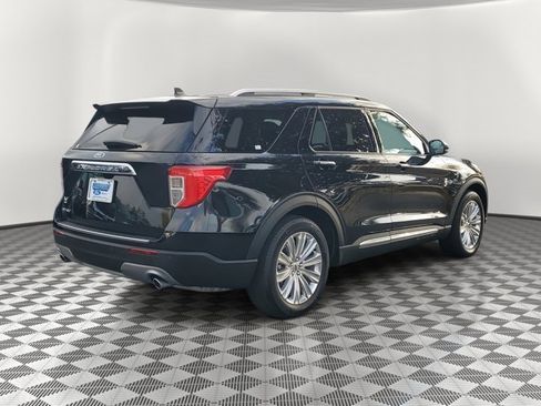 Used 2023 Ford Explorer Limited w/ Limited Technology Package image 6