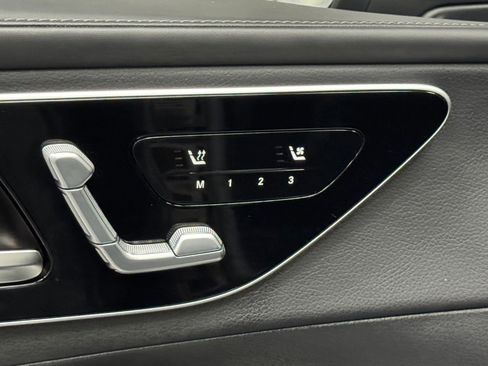 Certified 2024 Mercedes-Benz GLC 300 image 22