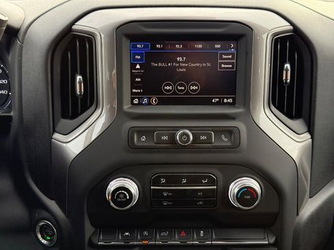 Used 2023 GMC Sierra 1500 Pro w/ Pro Value Package image 12