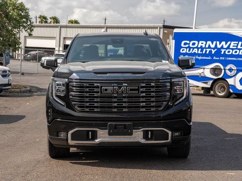 Used 2024 GMC Sierra 1500 Denali Ultimate AWD/4WD image 2