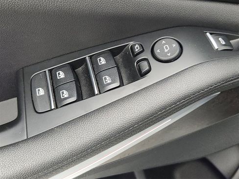 Used 2022 BMW X5 xDrive40i w/ Premium Package image 31