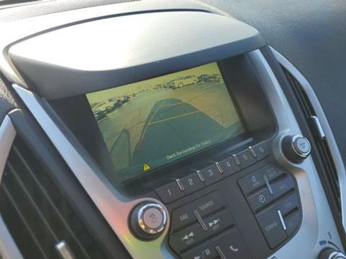 Used 2017 GMC Terrain SLE w/ Convenience Package image 13