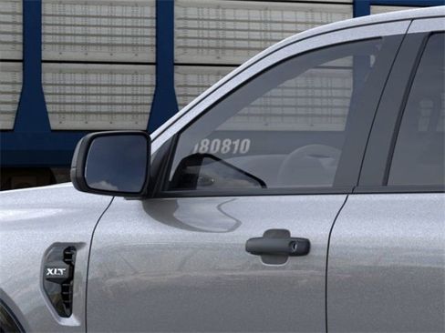 New 2025 Ford Ranger XLT w/ FX4 Off-Road Package image 21