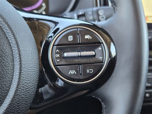 Certified 2025 Kia Soul EX image 28
