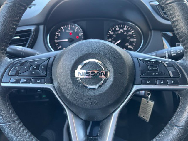 Used 2019 Nissan Rogue S w/ Special Edition Package FWD image 13