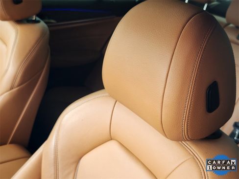 Used 2021 BMW 530i w/ Convenience Package image 17