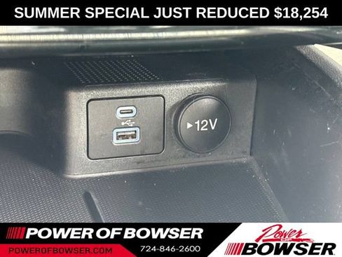 Used 2022 Ford Escape SE AWD/4WD image 17