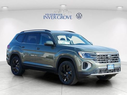 New 2026 Volkswagen Atlas SE AWD/4WD image 1