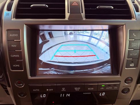 Used 2020 Lexus GX 460 Premium AWD/4WD image 22