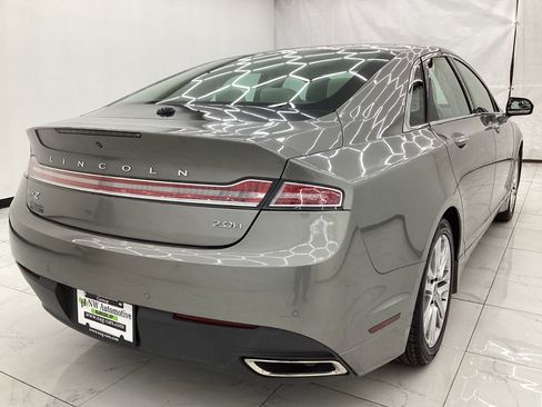 Used 2016 Lincoln MKZ Hybrid image 8